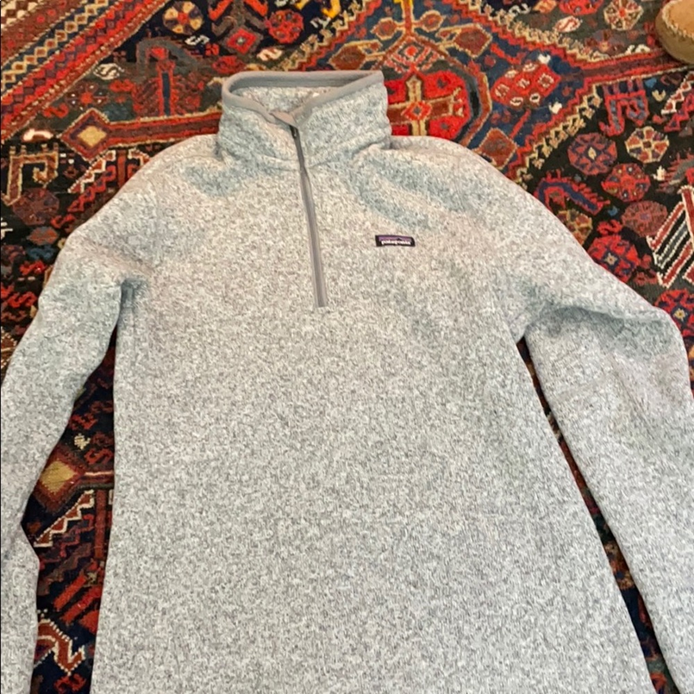 Barely worn grey Patagonia fleece